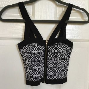 Crop top pattern blouse